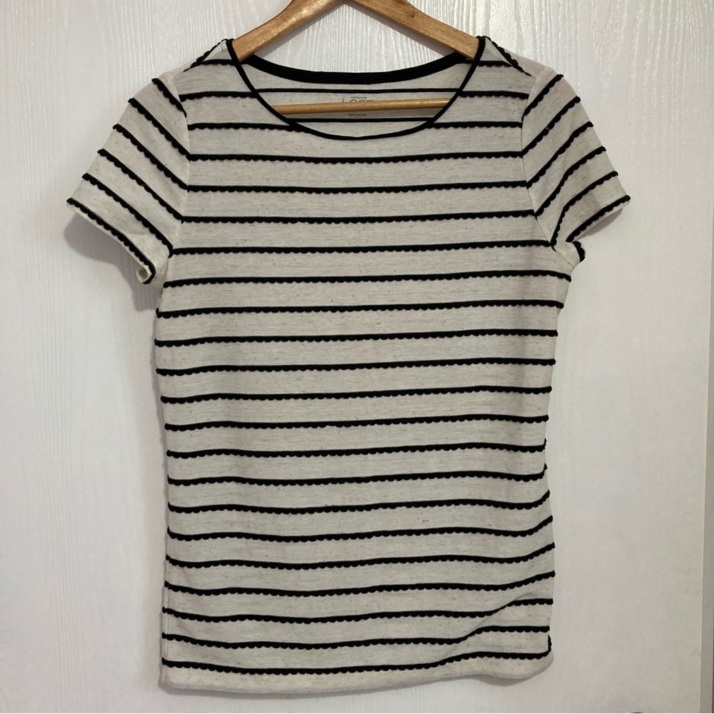 LOFT Black Scalloped Stripped Tee Sz S